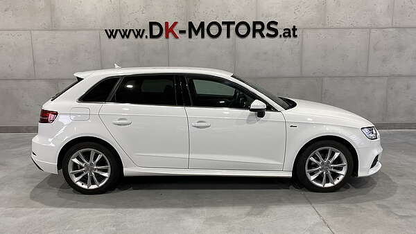 Audi A3 1,6 TDI S-Line Facelift Foto 0