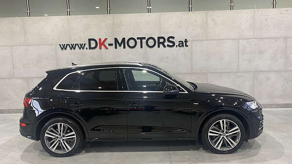 Audi Q5 Quattro Sport S-Tronic S-Line Foto 0