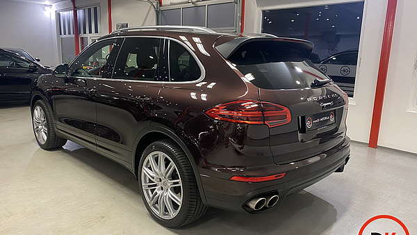 Porsche Cayenne S II Facelift Foto 4