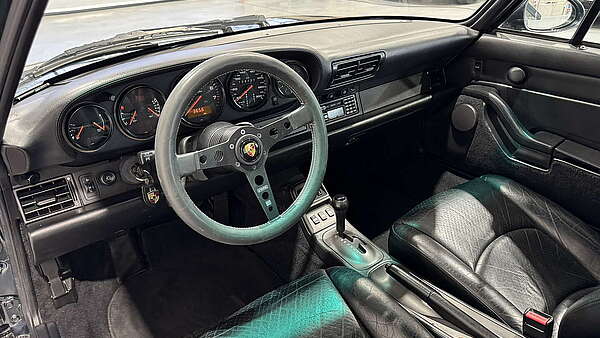 Porsche 911 993 Carrera C2 Coupe Foto 12