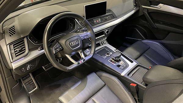 Audi SQ5 3.0 TFSI Quattro S-Tronic Foto 16