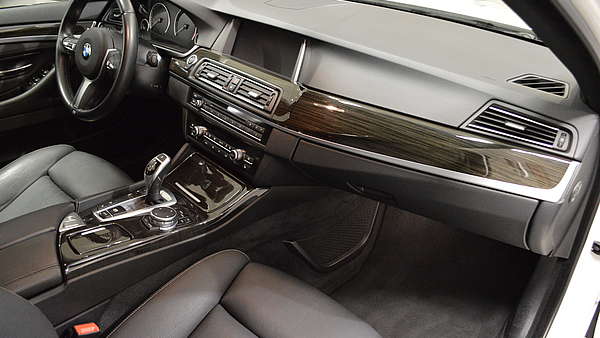 BMW 535d xDrive M-Paket Autm. Foto 14