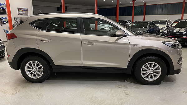 Hyundai Tucson 1,7 CDRI Comfort Foto 5