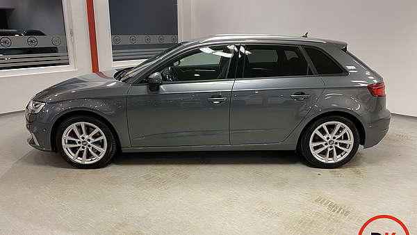 Audi A3 SB Sport Quattro 2.0 TDI Facelift Foto 1