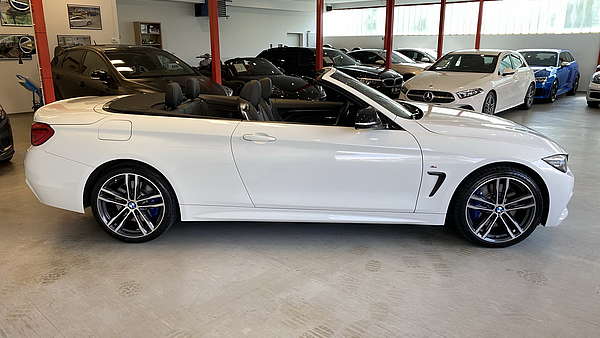 BMW 440i xDrive Cabrio M-Paket Foto 10