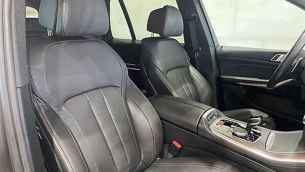 BMW X5 30d G05 xDrive M-Paket Manhatten Foto 23