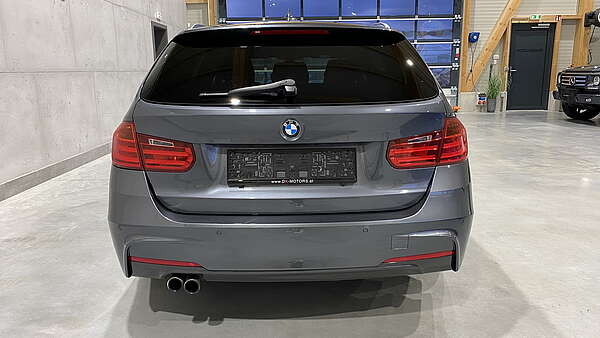 BMW 330d xDrive Touring F31 mit M-Paket Foto 3