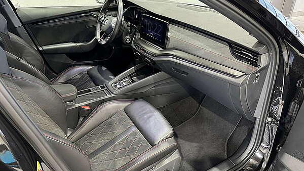 Skoda Octavia Combi RS 245 TSI DSG 2021 Foto 18