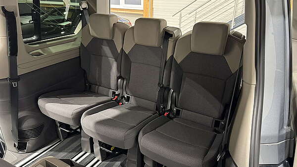 VW T7 Multivan 1,4 TSI Eco eHybrid 7 Sitzer KR Foto 28