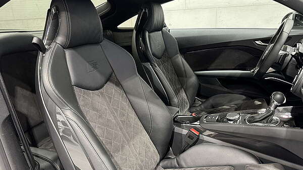Audi TTS Coupe S-Tronic Facelift 2021 Foto 20