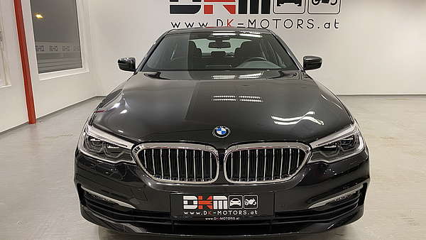 BMW 540i xDrive Autom. G30 Foto 14