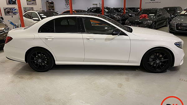 Mercedes E 220d 4Matic AMG Line Foto 5