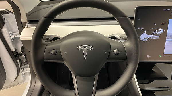 Tesla Model 3 Long Range AWD 2020 Foto 18