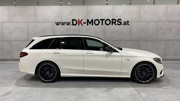 Mercedes C43 AMG Kombi Foto 0