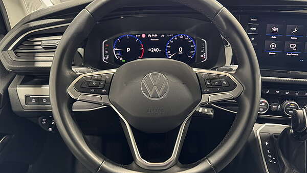 VW Multivan T6.1 2.0 TDI 4Motion DSG Highline 2022 Foto 36