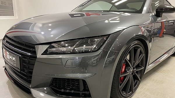 Audi TTS Coupe S-Tronic Foto 9