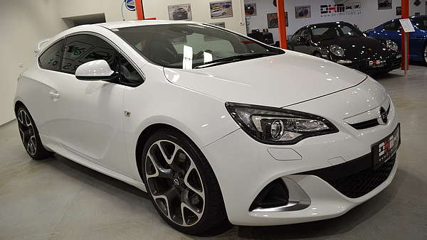 Opel Astra J OPC weiß Foto 6