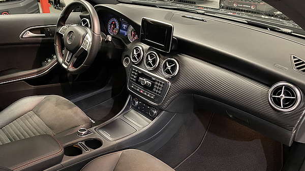 Mercedes A180 AMG Autm. Foto 14