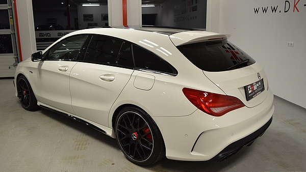 Mercedes CLA 45 AMG Shooting Brake weiss Foto 2