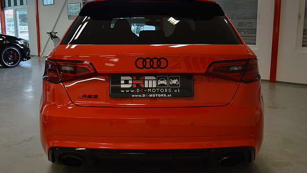 Audi RS3 8V Foto 4