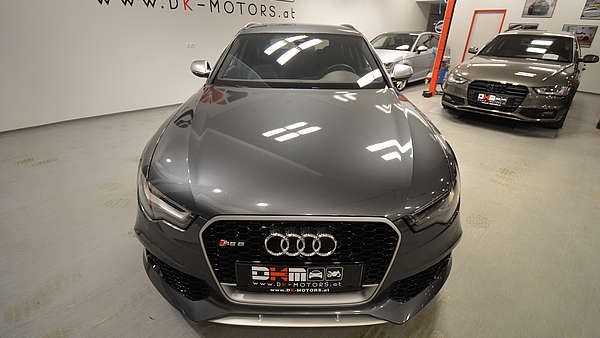 Audi RS6 Avant 4G grau Foto 7