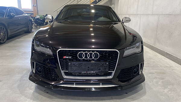 Audi RS7 Sportback 4.0 TFSI quattro S-Tronic Foto 6