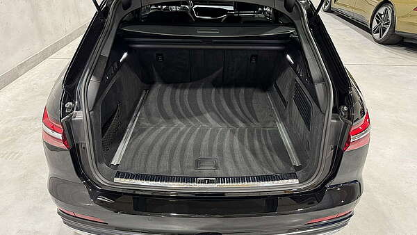 Audi A6 Avant 45 TDI Sport Quattro S-Line Mythos Schwarz Foto 18