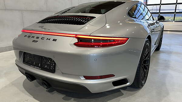 Porsche 911   991.2    Carrera 4 PDK (ohne OPF) Foto 14