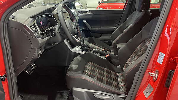 VW Polo GTI DSG 2.0 TSI Foto 10