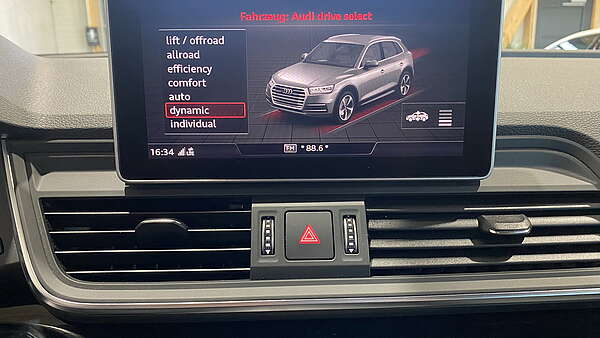 Audi SQ5 TDI Quattro Foto 30