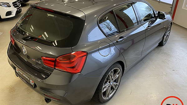 BMW M140i xDrive Automatik 2017 Foto 4