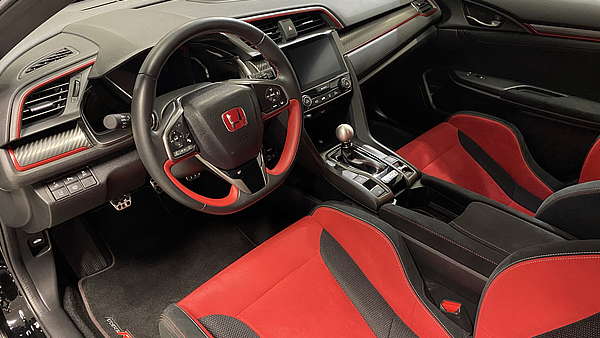 Honda Civic Type R GT schwarz Foto 12