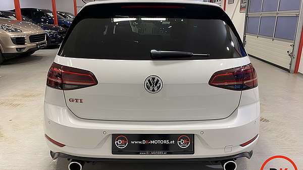 VW Golf 7 GTI DSG Performance (Facelift) 2019er Foto 3