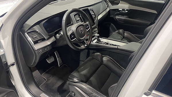 Volvo XC90 R-Design 7-Sitzer Autm. Foto 10