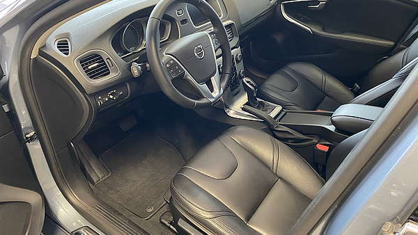 Volvo V40 D2 Foto 17