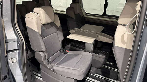 VW T7 Multivan 1,4 TSI Eco eHybrid 7 Sitzer KR Foto 22