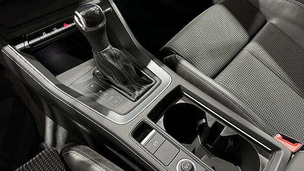 Audi Q3 40 TFSI Quattro S-Tronic S-Line Daytona Grau Foto 24