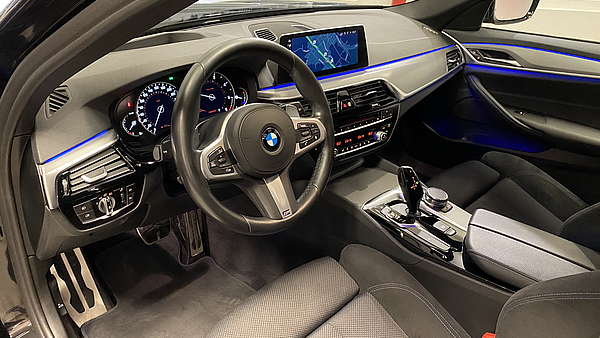 BMW 520d xDrive Autm. Touring M-Paket (G31) Foto 36