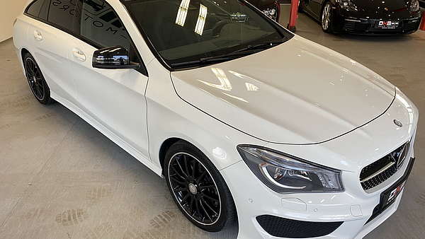 Mercedes CLA 220d Shooting Brake 4-Matic Autom. Foto 6