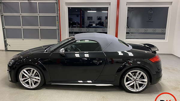 Audi TTS Roadster S-Tronic Foto 13