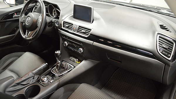 Mazda 3 G120 Attraction Foto 12