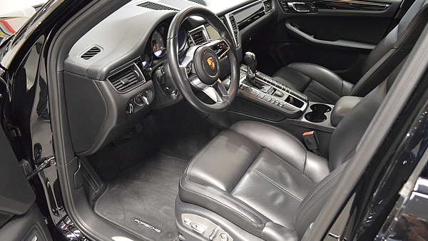 Porsche Macan S Diesel DSG schwarz Foto 10