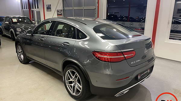 Mercedes GLC 250d 4Matic Coupe Aut. AMG Line Foto 5