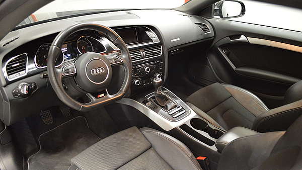 Audi A5 Coupe 1.8 TFSI S-Line Foto 9