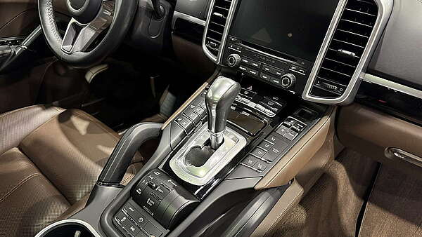 Porsche Cayenne S II FL 2016 Foto 20