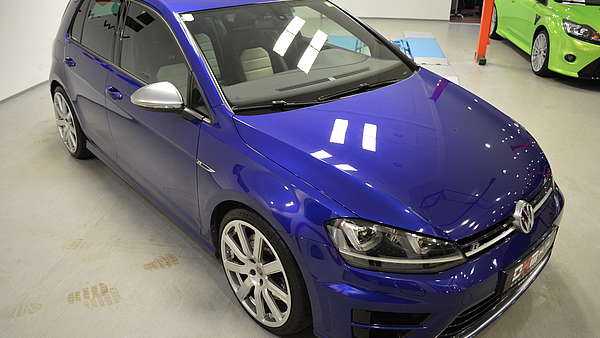 VW Golf 7R DSG ABT blau Foto 5