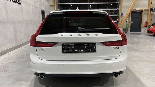 Volvo V90 D3 AWD Momentum Aut. Foto 3