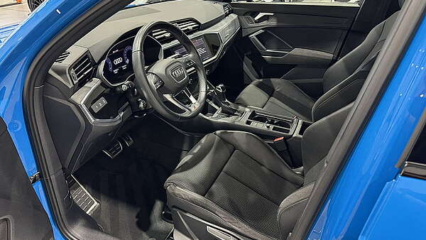 Audi Q3 35 TDI Quattro S-Tronic S-Line Turbo Blau Foto 12
