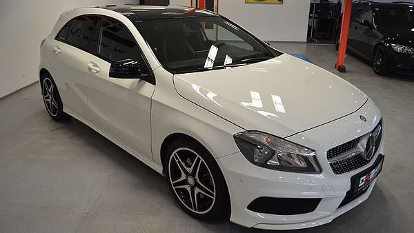 Mercedes A250 4-Matic AMG Foto 6