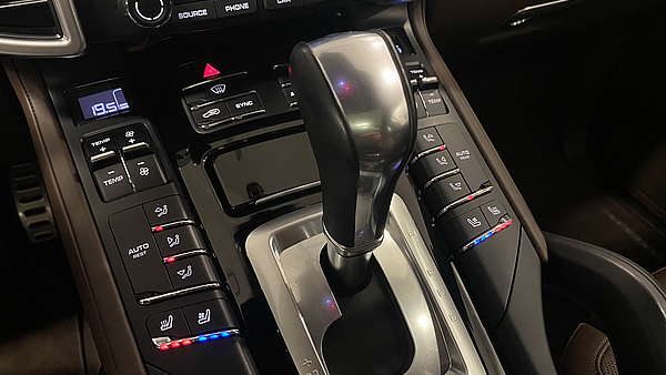 Porsche Cayenne S II Facelift Foto 35